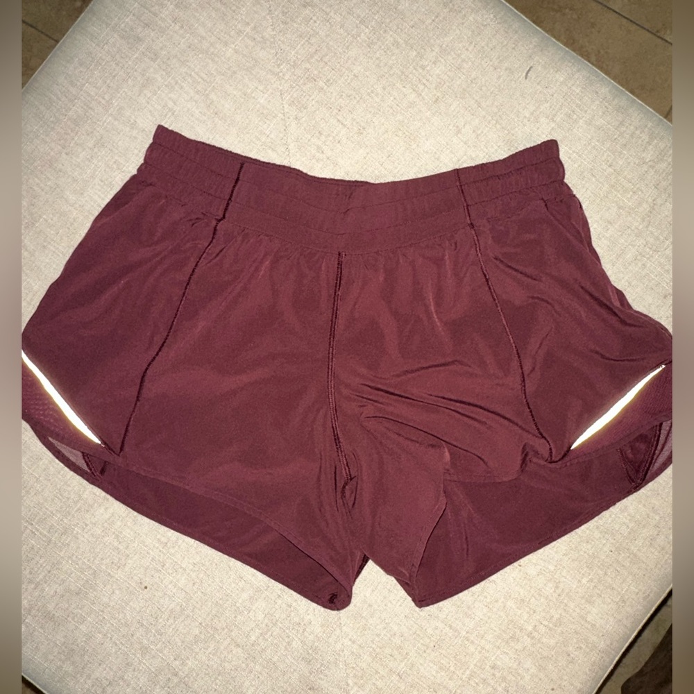 Lululemon hotty hot shorts